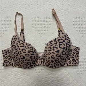 Victoria’s Secret Leopard Print Bra (34B)